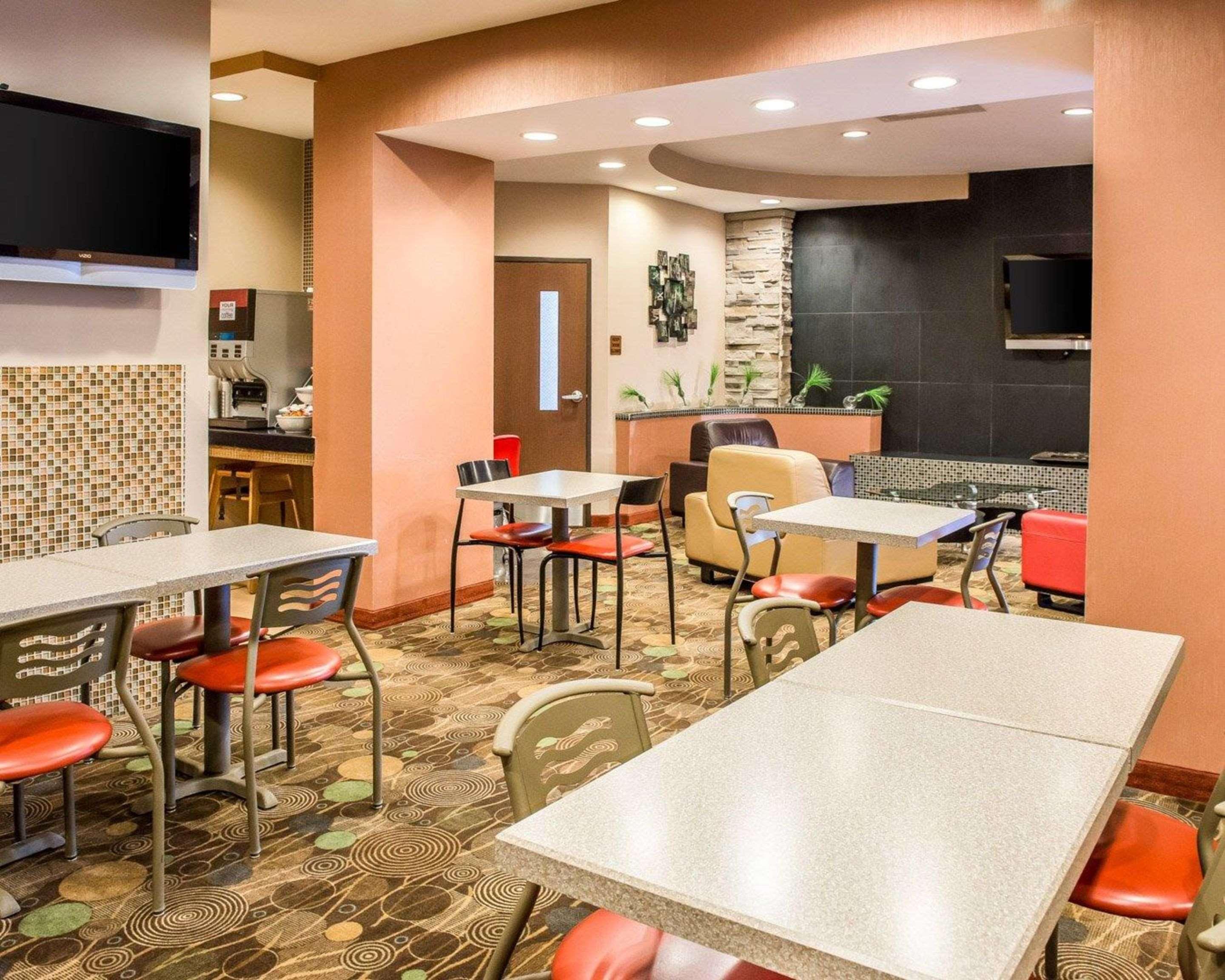 Hometowne Studios & Suites Washington Exteriér fotografie